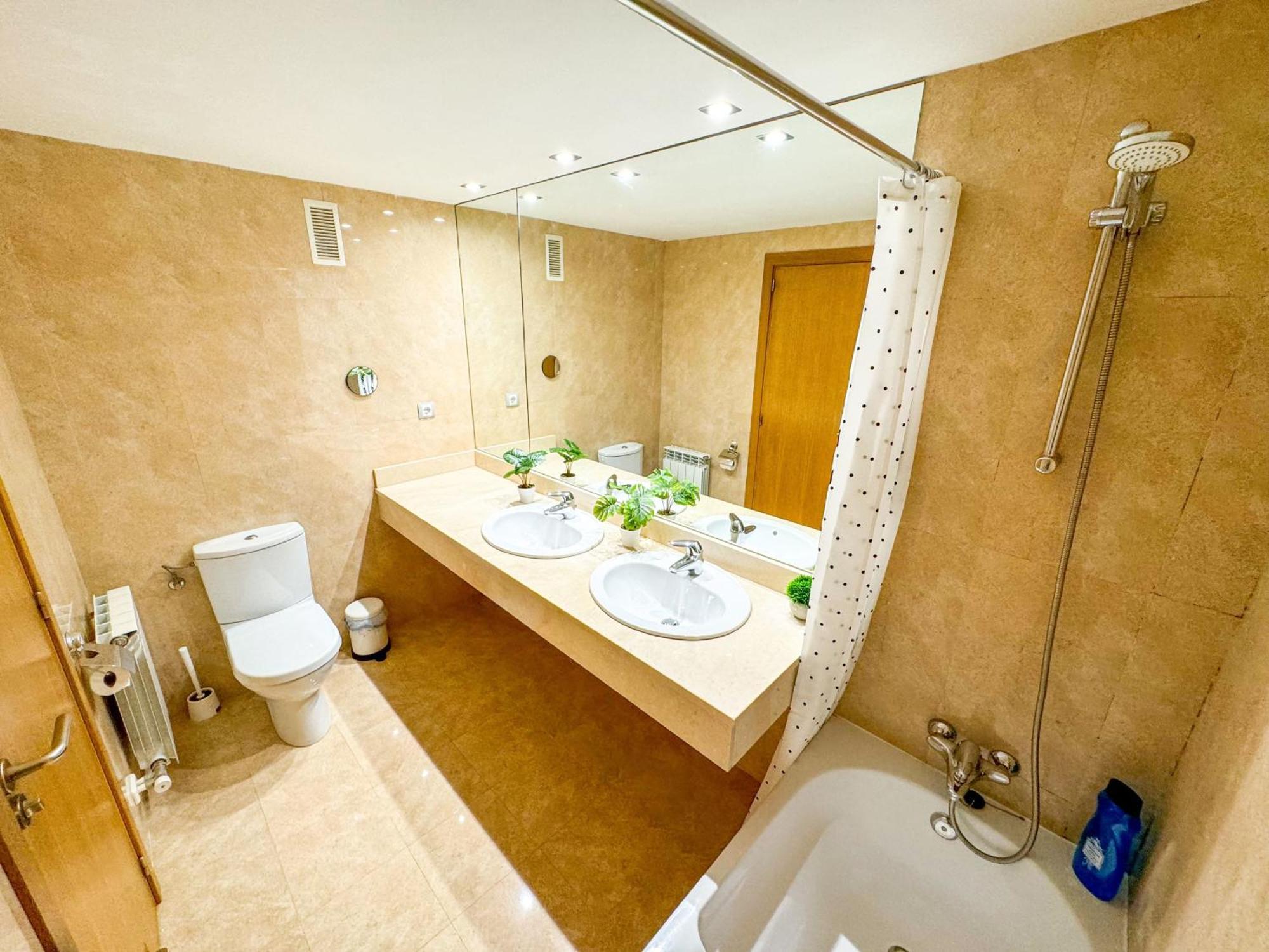 Bielsa Del Pilar Turistea Apartment Zaragoza Exterior photo